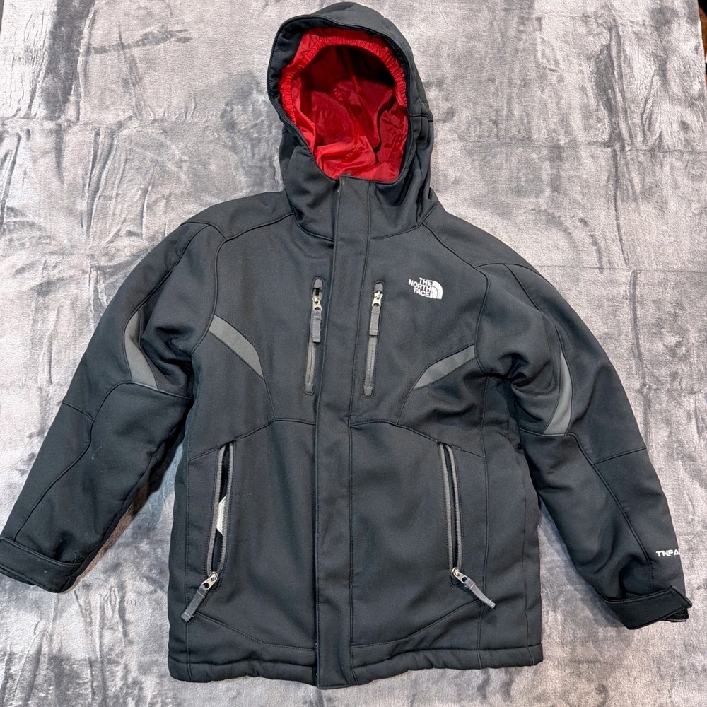 The North Face TNF Apex Softshell Jacket Boys Black Red Insulated Hooded Coat M